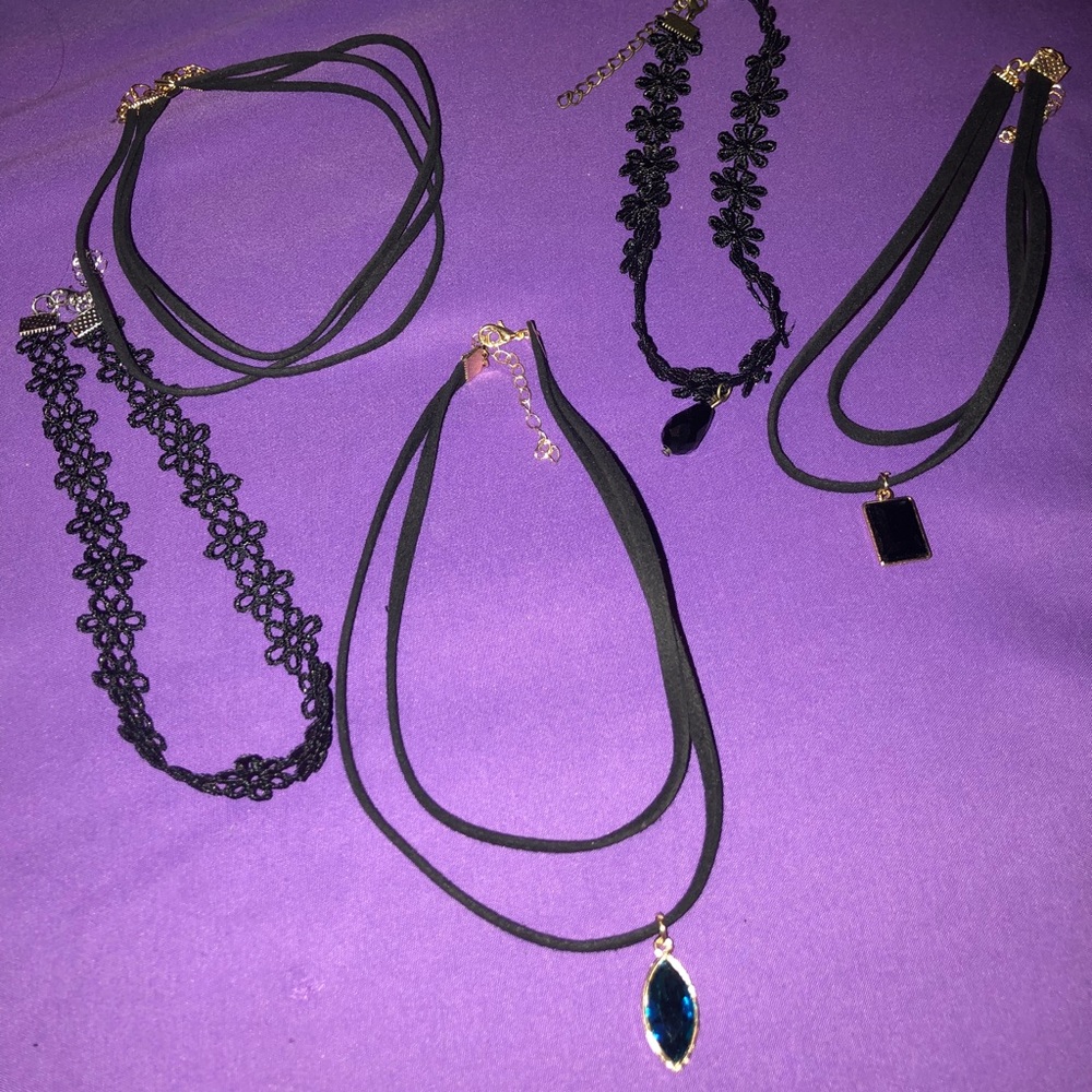 Velvet chokers